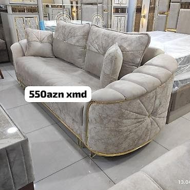 Məhsul: Yumşaq oturacaqlı 3 nəfərlik divan - Rəng: Açıq bej/bozumtul