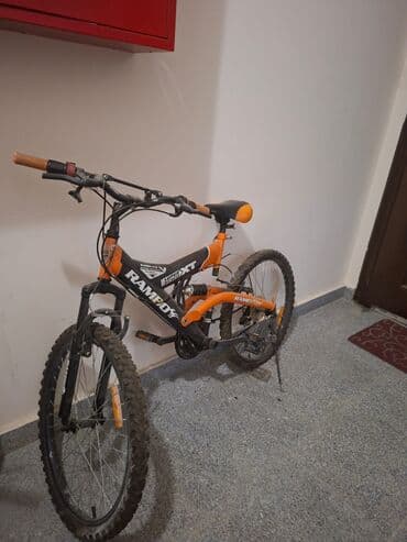 velosibed 24 lük: İşlənmiş Şəhər velosipedi Rambo, 24", sürətlərin sayı: 10, Pulsuz çatdırılma — 4