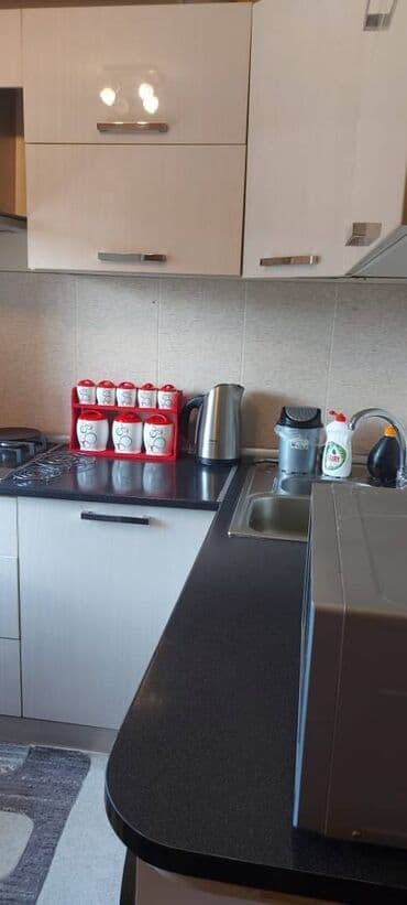 4 cu mikrorayon kiraye evler 2023: Bakı, 2 otaqlı, Köhnə tikili, m. Neftçilər, 50 kv. m — 7