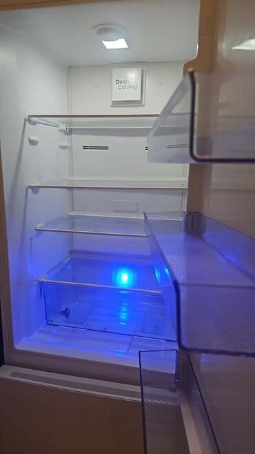 Blenderlər: 2 qapılı Beko Soyuducu Satılır, rəng - Ağ — 2