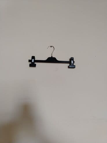 сдам контейнер на ортосайском рынке: Yesikler her novde. Oteller ucun parca ayaqqabi yeni şəpiy. Veşilka — 31