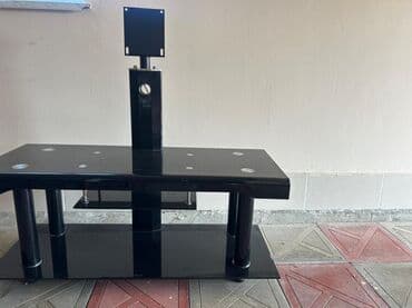 İşlənmiş, Düz TV altlığı, Polkalı, Şüşəli