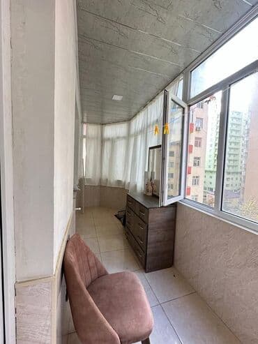 Qaşıqlar: 3 nefer qiz axdarilir - Künc divan: yumşaq nüanslı bej rəng, sağ/sol — 5