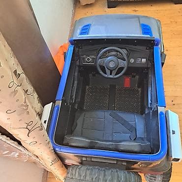 Uşaq üçün elektrikli miniatür jeep tipli maşın - Brend üslubu — 1