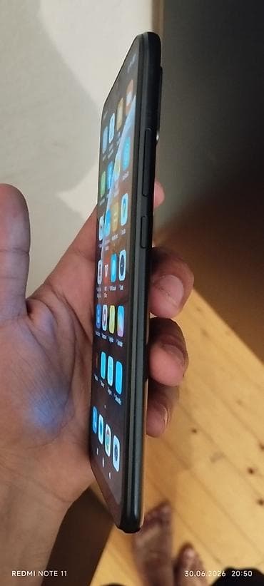 iphone da max: Redmi 9A, 32 GB, rəng - Qara, Sensor, İki sim kartlı — 4
