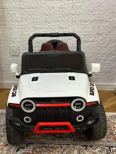 Uşaq üçün elektrikli maşın – Jeep tipli 4x4 dizayn - Rəng: ağ/qara lalafo.az -da Uşaq üçün elektrikli maşın – Jeep tipli 4x4 dizayn - Rəng: ağ/qara