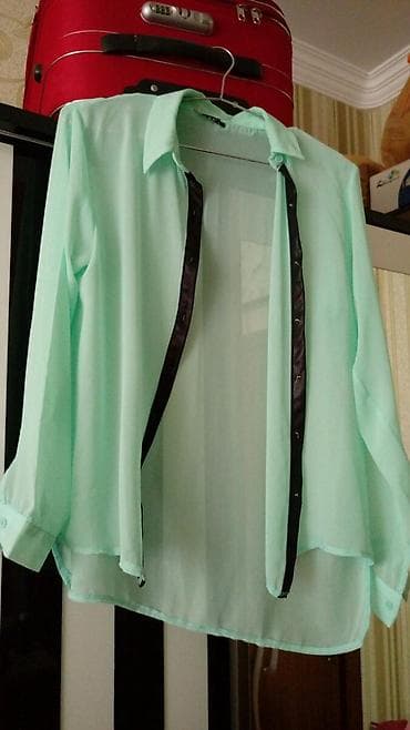 3manat. L ölçü. heç bir defekti yoxdu. Çox səliqəlidi təzədən seçilmir