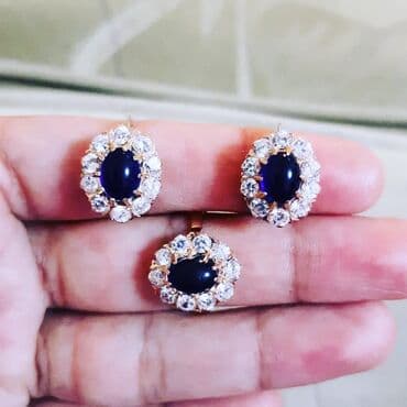 1 qram qızılın qiyməti 2024 750: Dəstə daxildir: Üzük, Sırğa, Sarı qızıl, 585 Əyar, 8500 g — 1