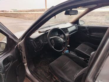 masin tozsorani: Opel Vectra B sedan - Kuzov: 4 qapılı sedan, gümüşü rəng - Mühərrik — 7