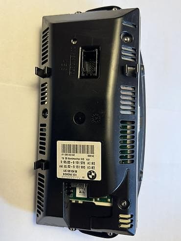 vozol 6 k: BMW E60 Original Böyük Monitor BMW E60 üçün original zavod böyük — 2