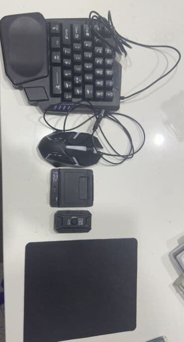 PS4 (Sony Playstation 4): Oyun aksesuarları dəsti Tərkib: - Sol əllə istifadə üçün nəzərdə — 1