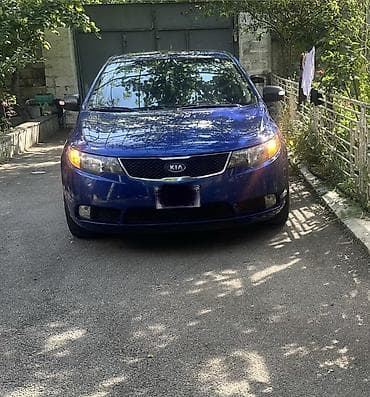Nəqliyyat: Kia Cerato: 2 l | 2009 il Sedan — 5