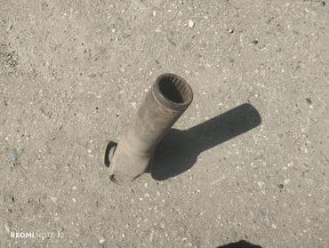 multi kar: Kardan valı, avtomobilin ötürmə sisteminin bir hissəsidir. Bu detal — 3