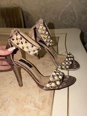 Кроссовки и спортивная обувь: Zərif hündürdaban qadın sandalı - Rəng: şampan/peyğəmbər çaları ilə — 5