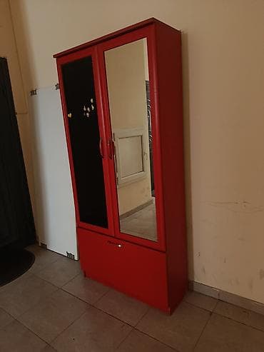 qapilar ev: Qırmızı rəngli iki qapılı şkaf - Material: metal konstruksiya - Ön — 1