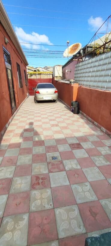 quba is elanlari: Binəqədi qəs. 4 otaqlı, 100 kv. m, Kredit yoxdur, Yeni təmirli — 1