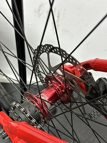 mtb trek: Trek hardtail dağ velosipedi - Çərçivə: Alüminium, qırmızı rəng — 6