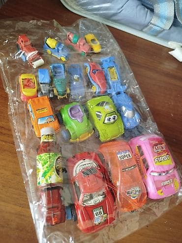 Uşaq üçün kiçik maşın oyuncaqları dəsti.18 əd müxtəlif ölçü və lalafo.az -da Uşaq üçün kiçik maşın oyuncaqları dəsti.18 əd müxtəlif ölçü və