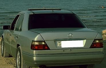 c 200 mercedes: Satılır il 1995
Benzin 
Satılanda elan silinəcək ✅️ — 3