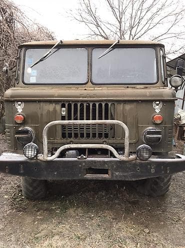 kia ceed motor: GAZ-66 yük avtomobili - Geniş kabinalı, iki bölməli ön şüşə və kənar — 8