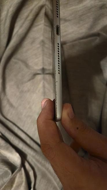 ipad mini 3: Apple iPad 9-cu nəsil iPad 2021il — vəziyyətinin əla olduğunu demək — 4