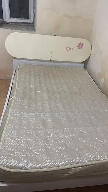 plastik stullar: Mətbəx üçün, Açılmayan, Dördbucaq masa, 2 stul — 3