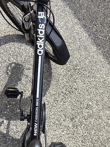 Dağ velosipedi – adkids “NEW FASHION BIKE”, qara rəng Texniki — 2