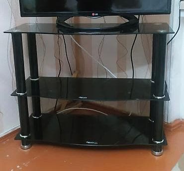 İşlənmiş, Düz TV altlığı, Polkalı, Şüşəli lalafo.az -da İşlənmiş, Düz TV altlığı, Polkalı, Şüşəli