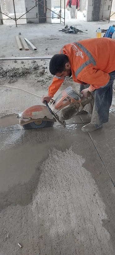 islenmis plastik qapi pencere: Almaz kəsim və beton kəsmə xidməti. Xidmətə beton döşəmələrin — 2
