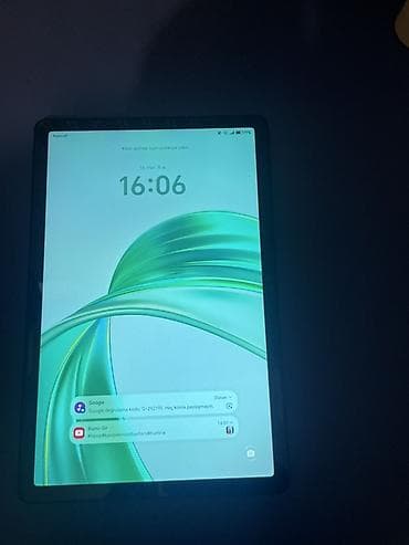 TV və video: HONOR planşet - Marka/model: HONOR (arxa qapaqda istehsalçı loqosu və — 2