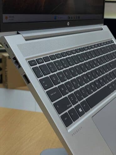 sd cart: HP ProBook 450 G8 noutbuku - Ekran: 15.6" Full HD, nazik çərçivələr - — 2