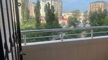 7ci mikrorayonda kiraye evler: 20 YANVAR metrosunun yaxınlığında Şamaxinkada 17 mertebeli binanın — 9