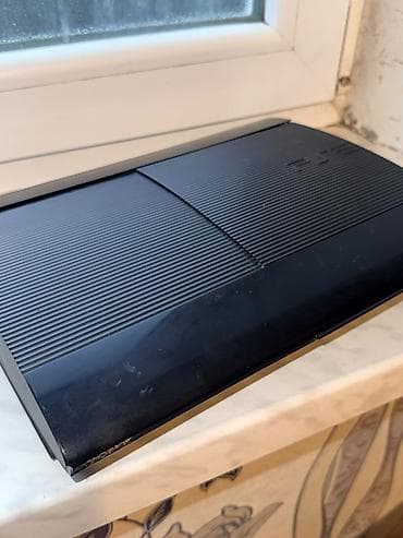 dvd tutumu: Sony PlayStation 3 Super Slim oyun konsolu qiymətdə razılaşma olar — 3