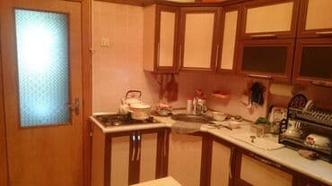 ucuz kiraye evler 2021 xirdalan: Bakı, 3 otaqlı, Köhnə tikili, m. Elmlər Akademiyası, 70 kv. m — 6