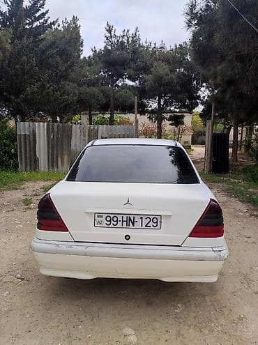 mercedes pps: Mercedes-Benz C-Class (W202) sedan Xüsusiyyətlər: - Kuzov: 4 qapılı — 4