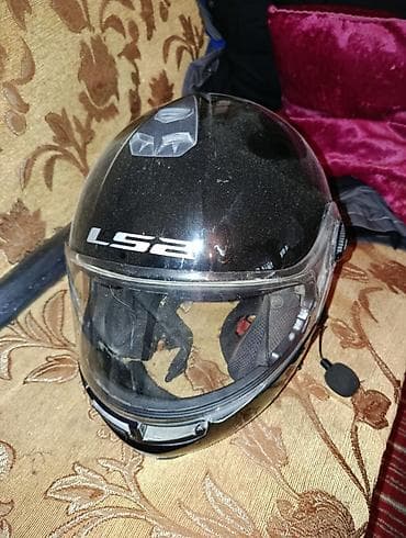 LS2 moto dəbilqə – flip-up (açılıb-bağlanan) model Vizoru var qara