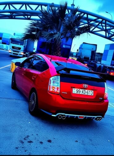 hetçbek: Toyota Prius: 1.5 l | Hetçbek — 1