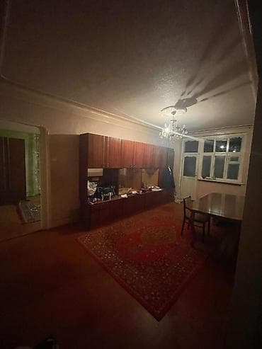 ev axtaranlar: 3 otaqlı, 52 kv. m — 1