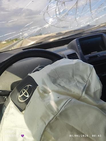 eylec: Toyota Prius – ehtiyat hissələri üçün Avtomobildən çıxarıla bilən — 5