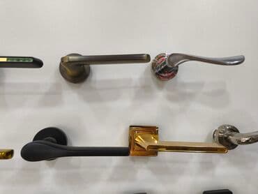 qapı dəstəyi: Qapı tutacaqları – müxtəlif modellər və örtüklər - Dizayn: Müasir və — 1