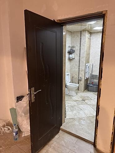 Daxili qapı 2 ədəd, hərəsinə 50 ver apar