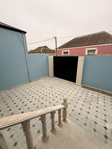 zigda ucuz heyet evleri: 1 mərtəbəli həyət evi - Ümumi plan: giriş pilləkənləri olan hündür — 4