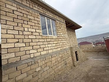 perda: 3 otaqlı, 210 kv. m, Təmirsiz — 4