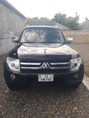 qoşqu lapet: Mitsubishi Pajero (IV nəsil) SUV - Gövdə: 5 qapılı, qara rəng, tam — 12