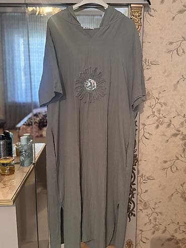 qadın koftaları: Ketan don kapişonkali tezedi geyilmeyib.46-48-50-52 razmere gedir — 1