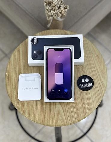 i̇pone 13: IPhone 13, 128 GB, Midnight, Zəmanət, Simsiz şarj, Face ID — 2