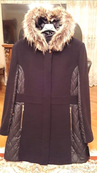 jaketler qadin ucun: Qara rengde palto 46-48 razmer. Dekorativ mexli kapyuşonla. Tikilişi — 1