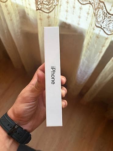 apple watch 1: IPhone 17, 256 GB, Black Titanium, Zəmanət, Simsiz şarj, Face ID — 3