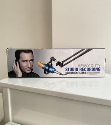 bluetooth mikrafon: Mikrofon stand Mikrofon stand modellərini mağazaya yaxınlaşaraq — 1