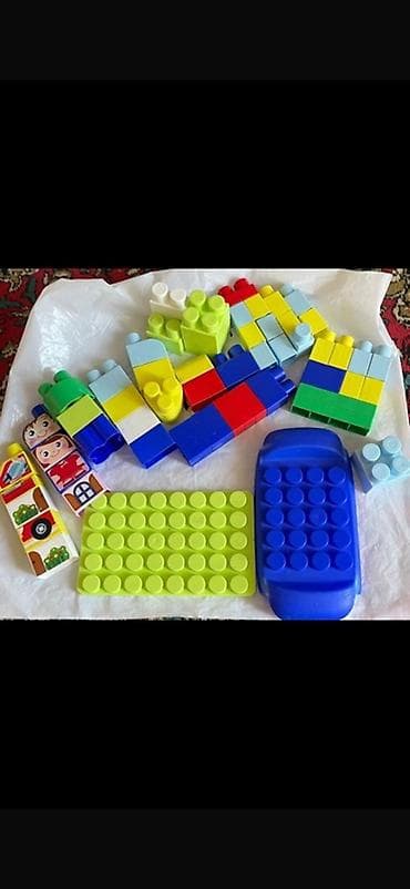 Uşaq üçün böyük konstruksiya dəsti - Rəngarəng iri plastik bloklardan — 4